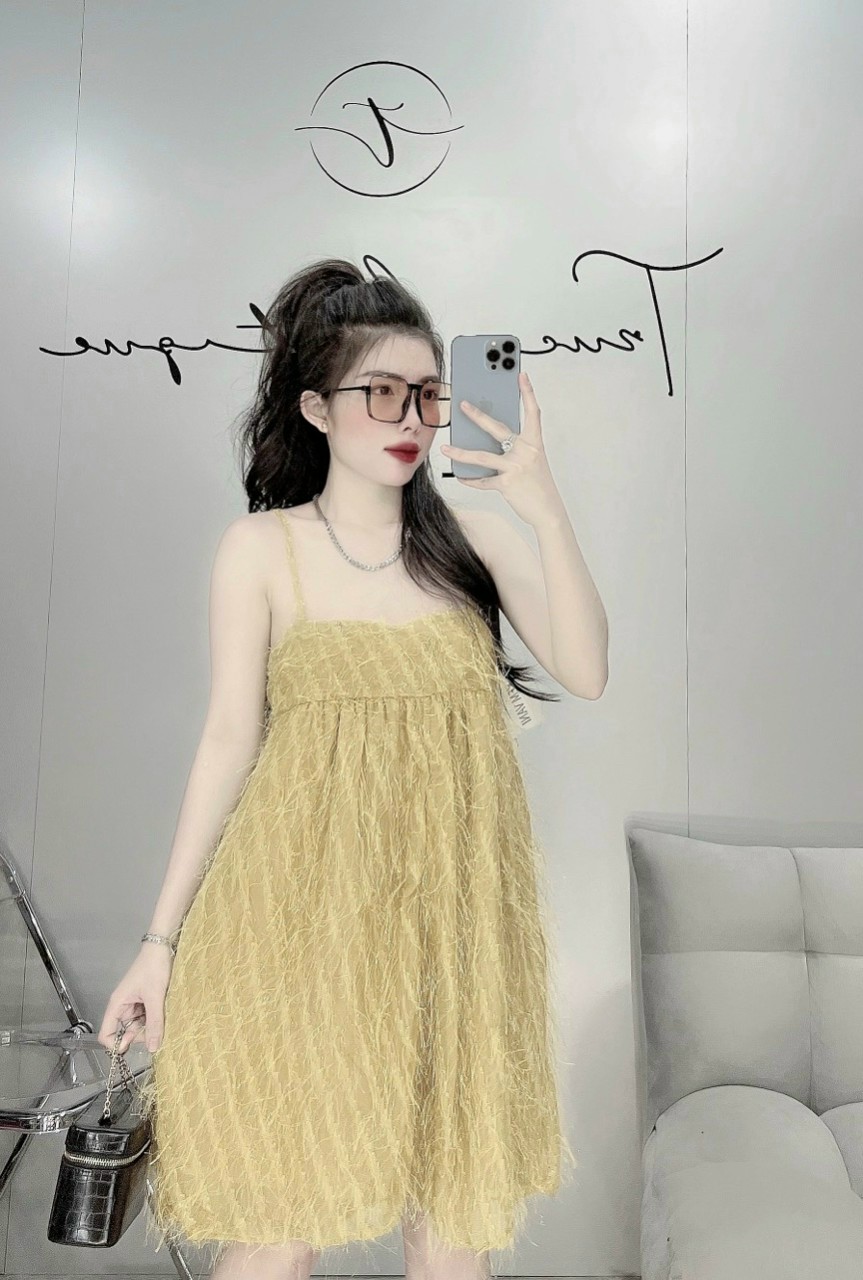 Đầm 2 dây lông vũ