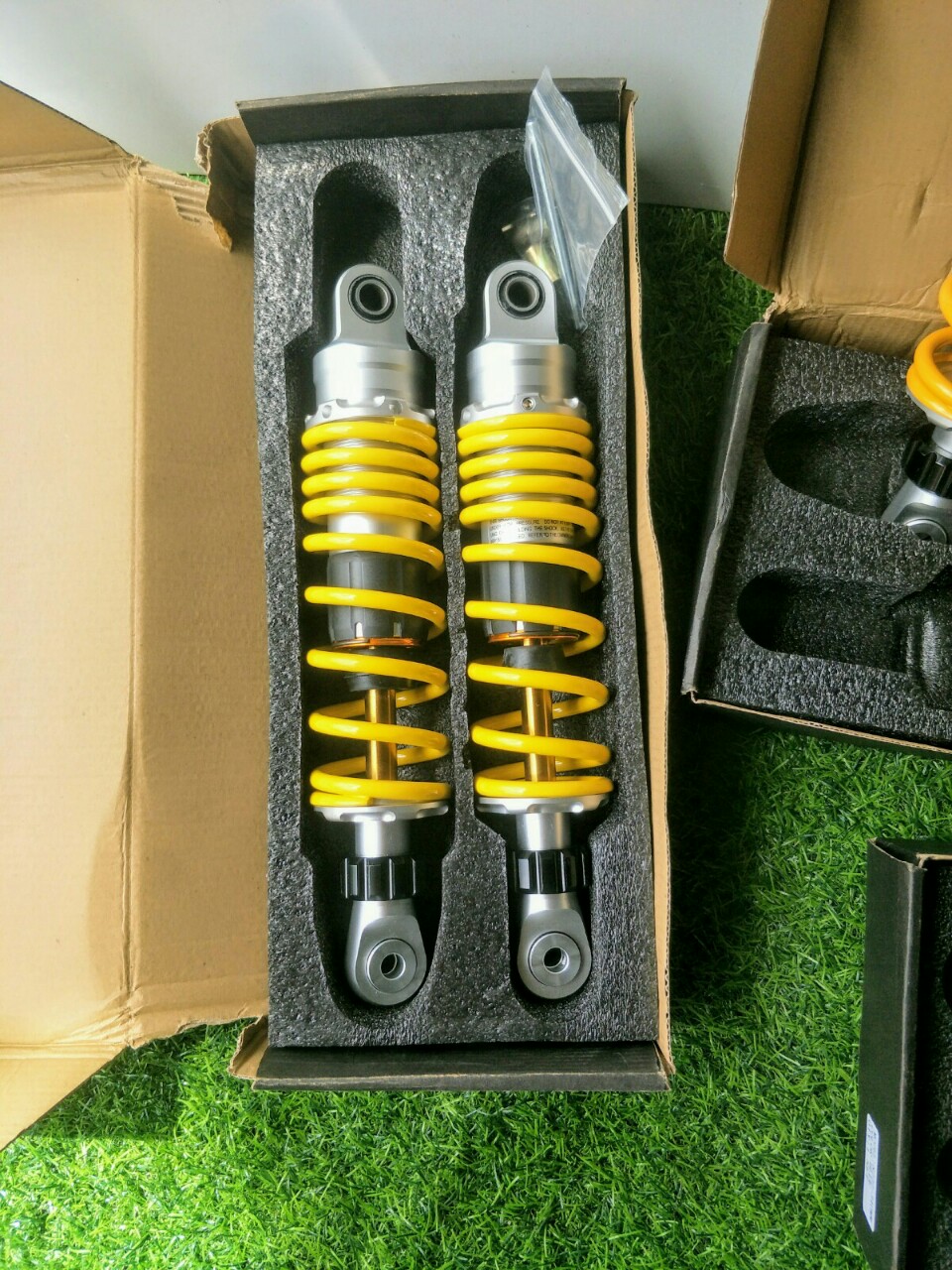 [HCM]CẶP PHUỘC OHLINS  NITRON KHÔNG BÌNH DẦU GẮN XE  SIRIUS TAURUS JUPITER