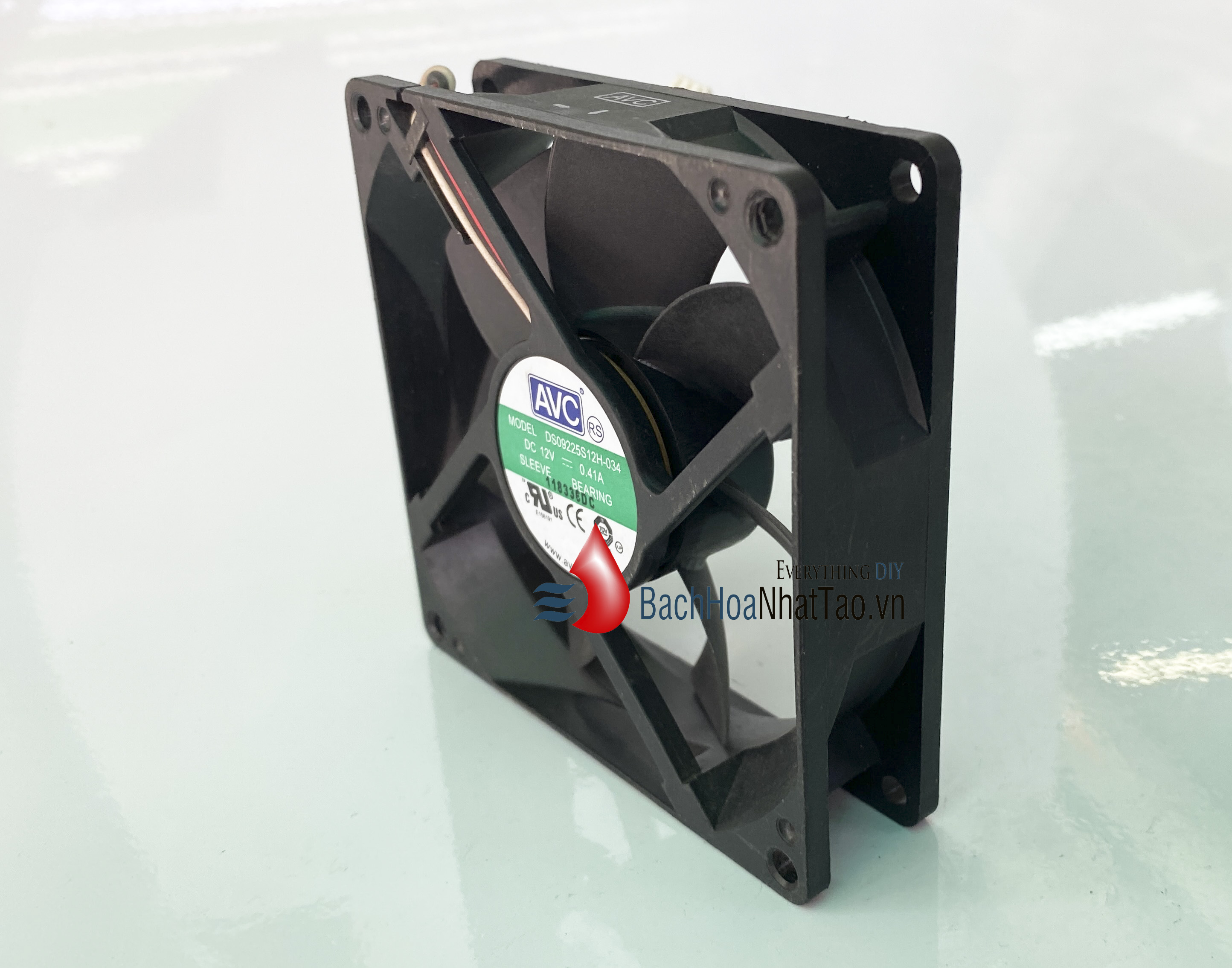 Quạt DC ACE 12v-0,41a vuông 9cm