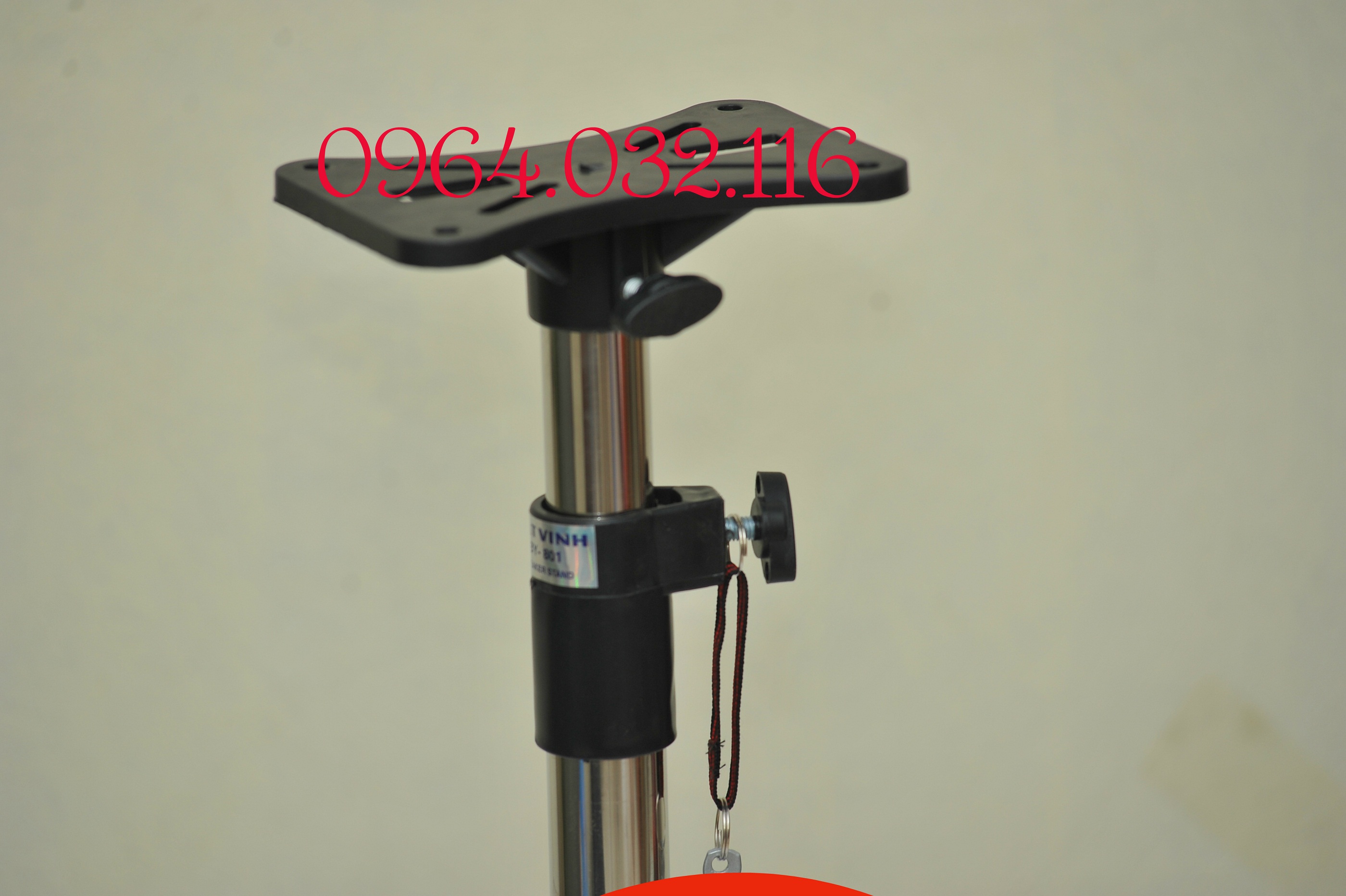 CHÂN LOA INOX 2 CHIẾC HÀNG CAO CẤP