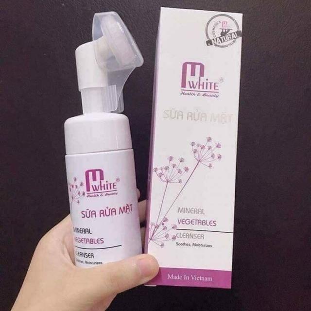 [HCM]Sữa Rửa Mặt Tạo Bọt Mwhite Sạch Da Thải Độc - Kèm Đầu Cọ Massage Mềm Mại