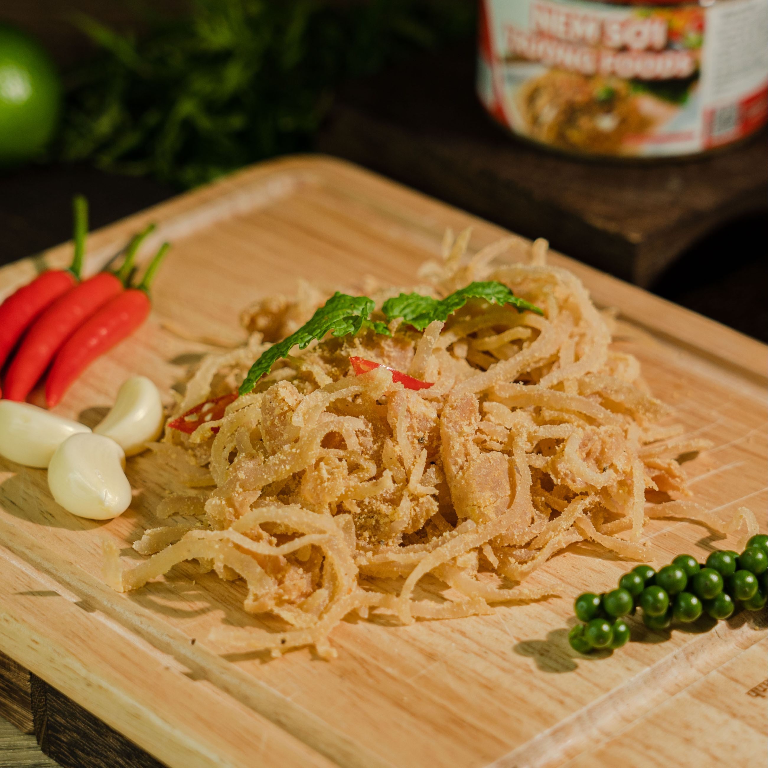 Combo 5 Hộp Thịt Chua Trường Foods (2 Ống Nứa Truyền Thống, 1 Nem Sợi, 1 Thịt Chua Tỏi Ớt, 1 Thịt Chua Truyền Thống)