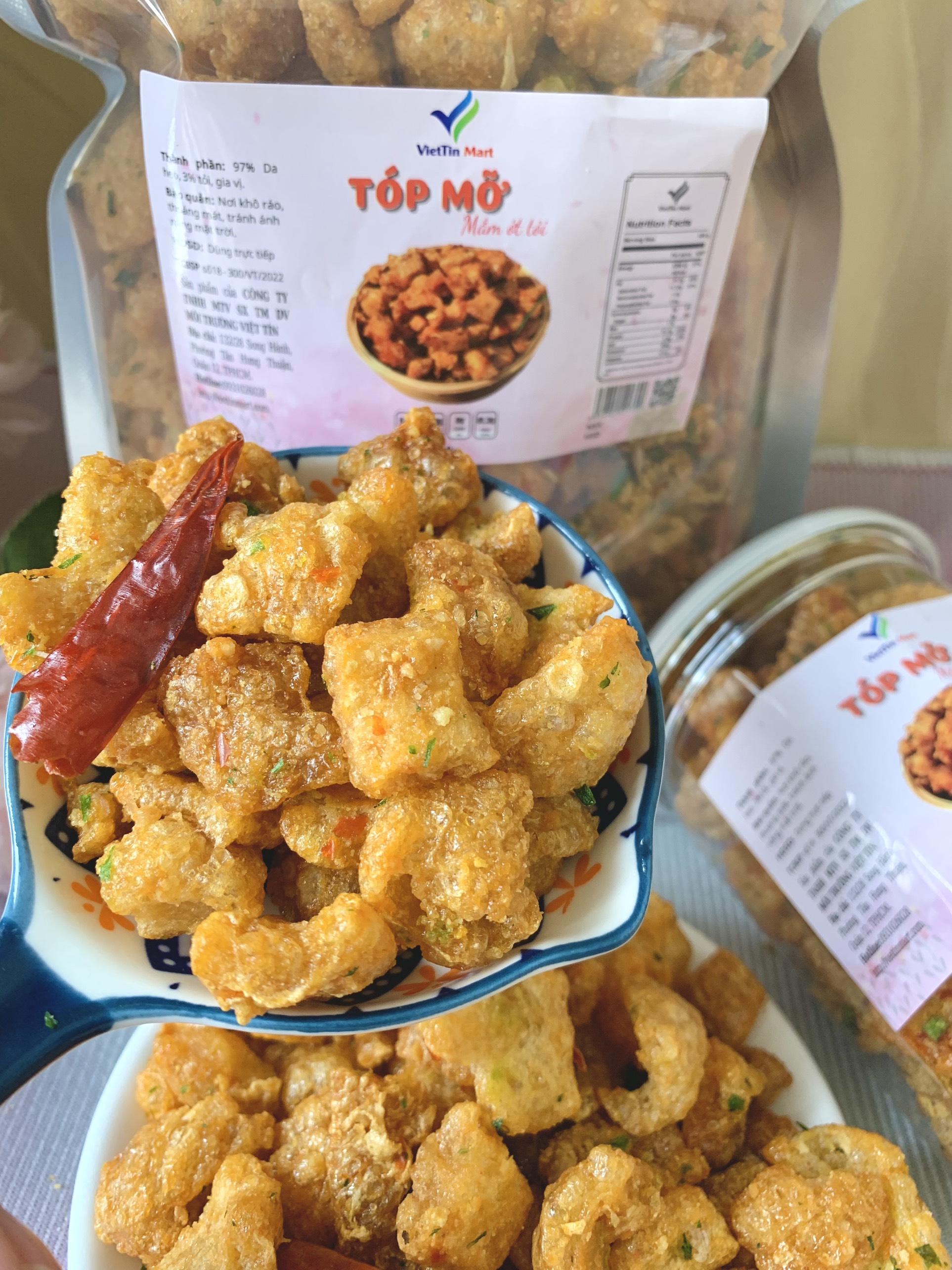 Tóp Mỡ Thịt Liền Da Sốt Mắm Tỏi VietTin Mart
