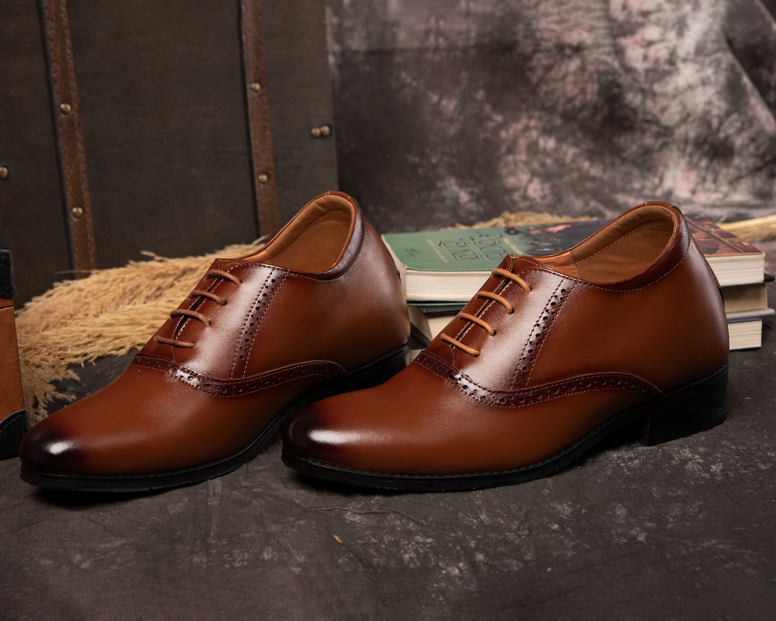 [8cm] shoes height increasing Men T&TRA S1034 Brown