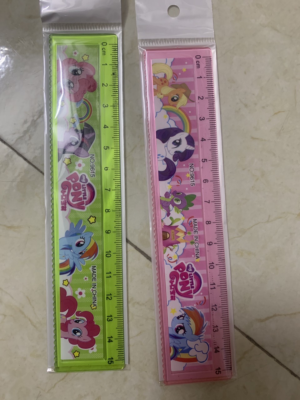 Thước kẻ hình 15-18-20cm
