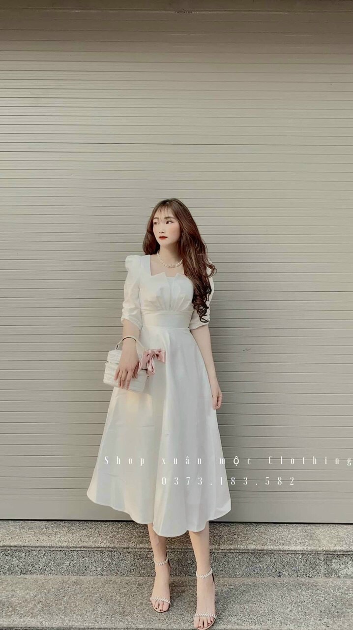 Đầm xếp ly ngực tay lỡ thời trang