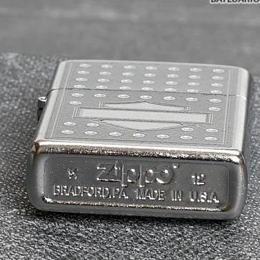 Zippo 28482 - Zippo Harley Davidson Shield - Street Chrome