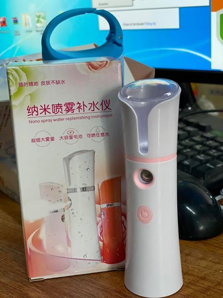 Máy xịt khoáng nano mini phun sương dưỡng ẩm da