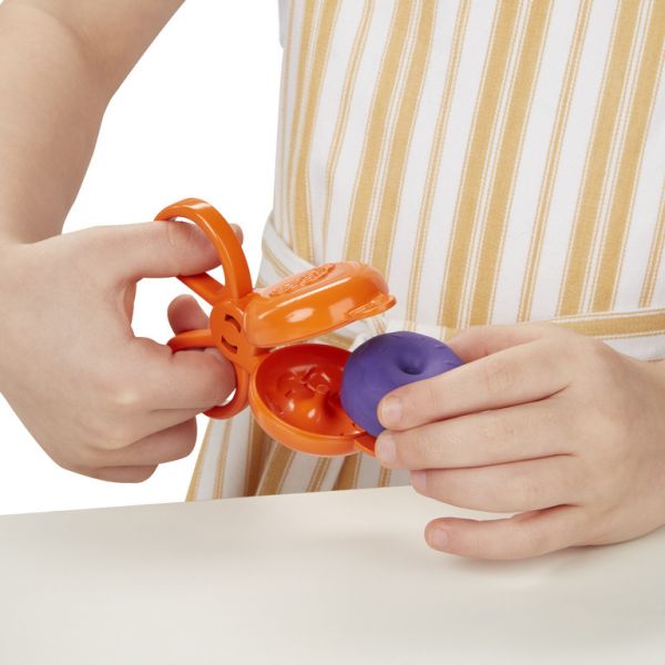 Đồ Chơi Đất Nặn Tập làm bánh donut PLAYDOH E3344