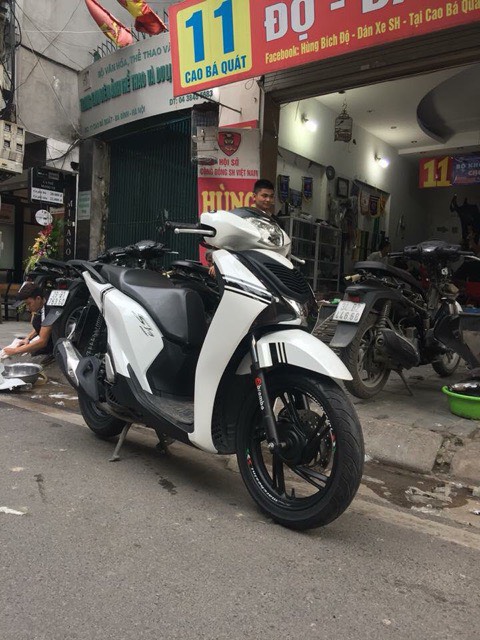 TEM VÀNH ( MÂM) MARCHESINI KIỂU Ý PHẢN QUANG 3M ( HÀNG ĐẸP 1 BỘ DÁN ĐỦ 2 BÁNH)