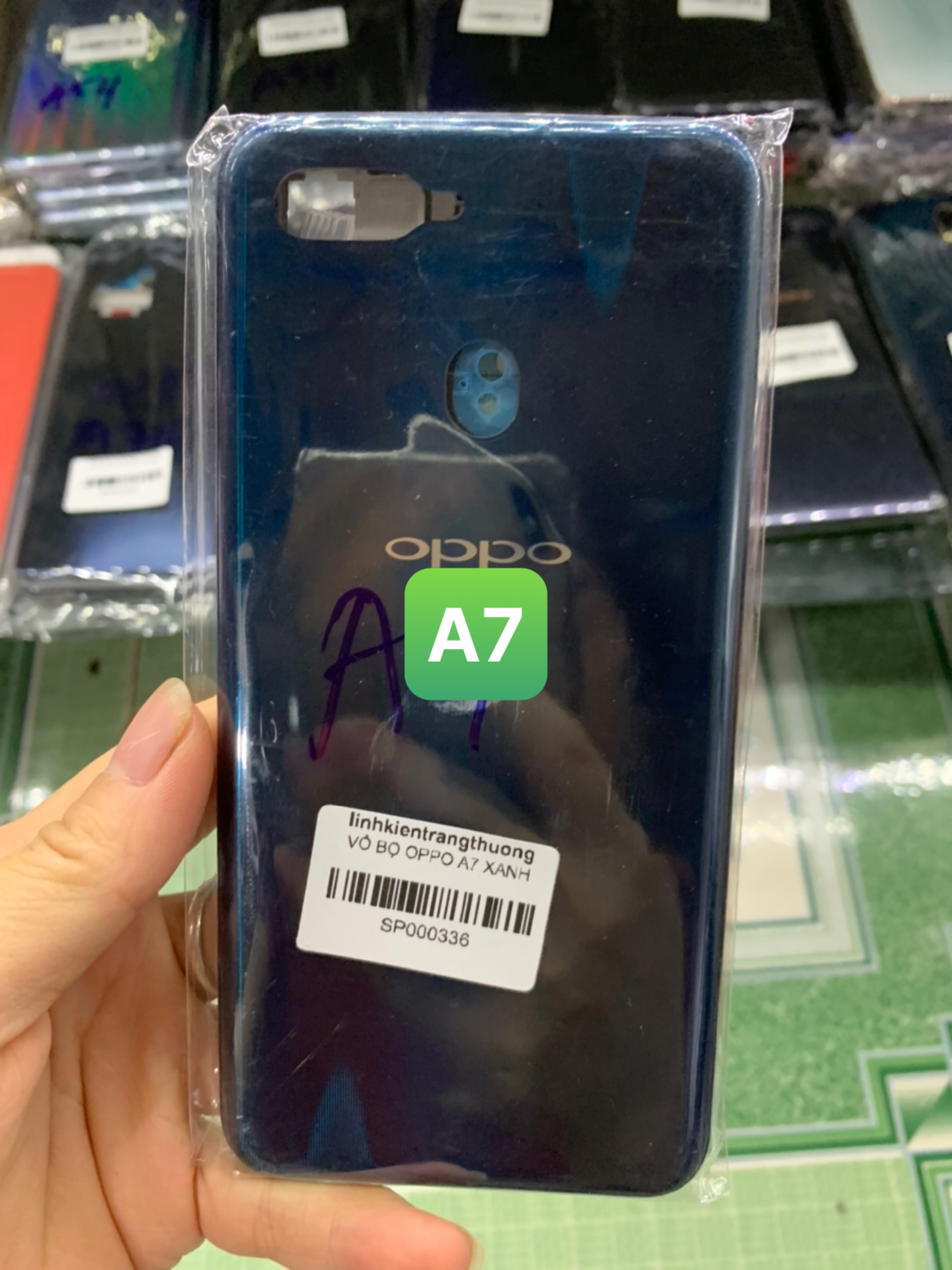Bộ vỏ oppo A7 ZIN (GỒM LƯNG,SƯỜN,PHÍM BẤM,KÍNH CAM)
