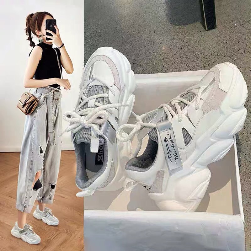 GIÀY THỂ THAO NỮ TEM  DÂY TRÒN SIÊU ĐẸP