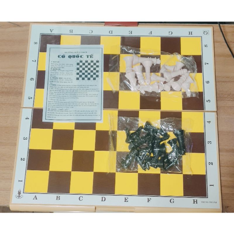 Bộ bàn cờ vua lớn Trung Thành® 43 x 43