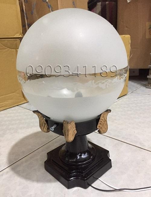 Đèn trụ cổng d200
