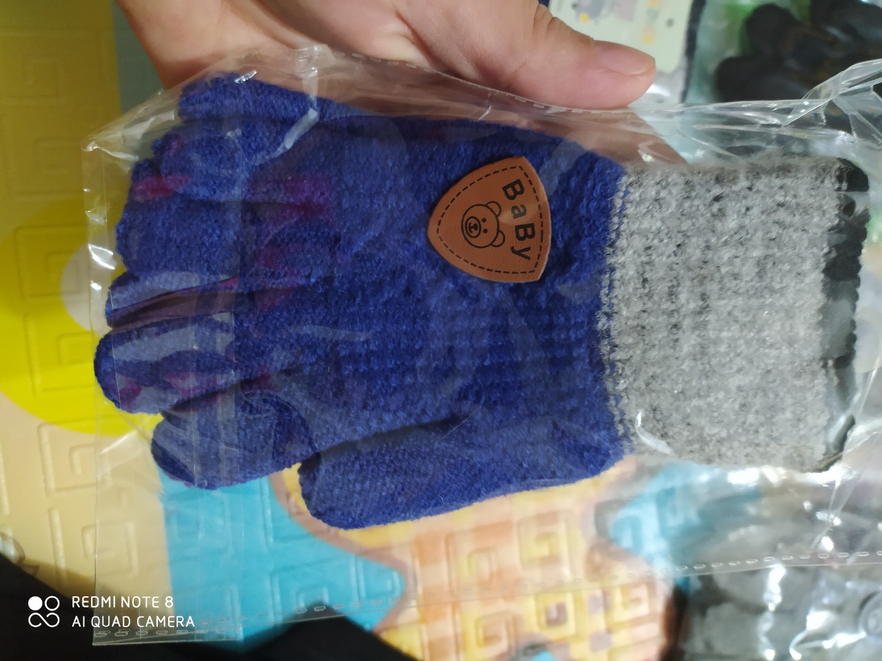 găng tay len bé trai 3-6 tuổi