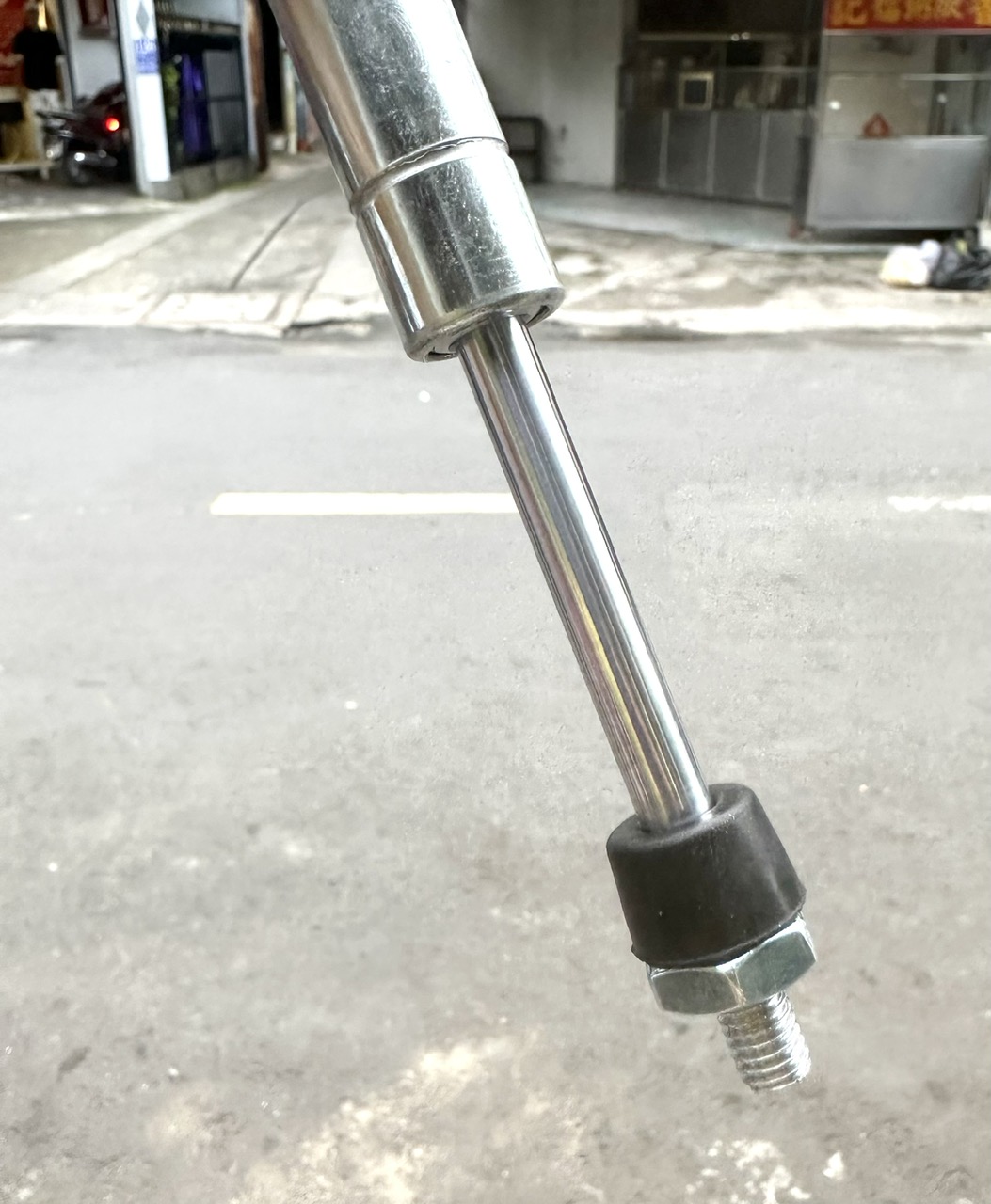 TY PHUỘC SAU XE DREAM