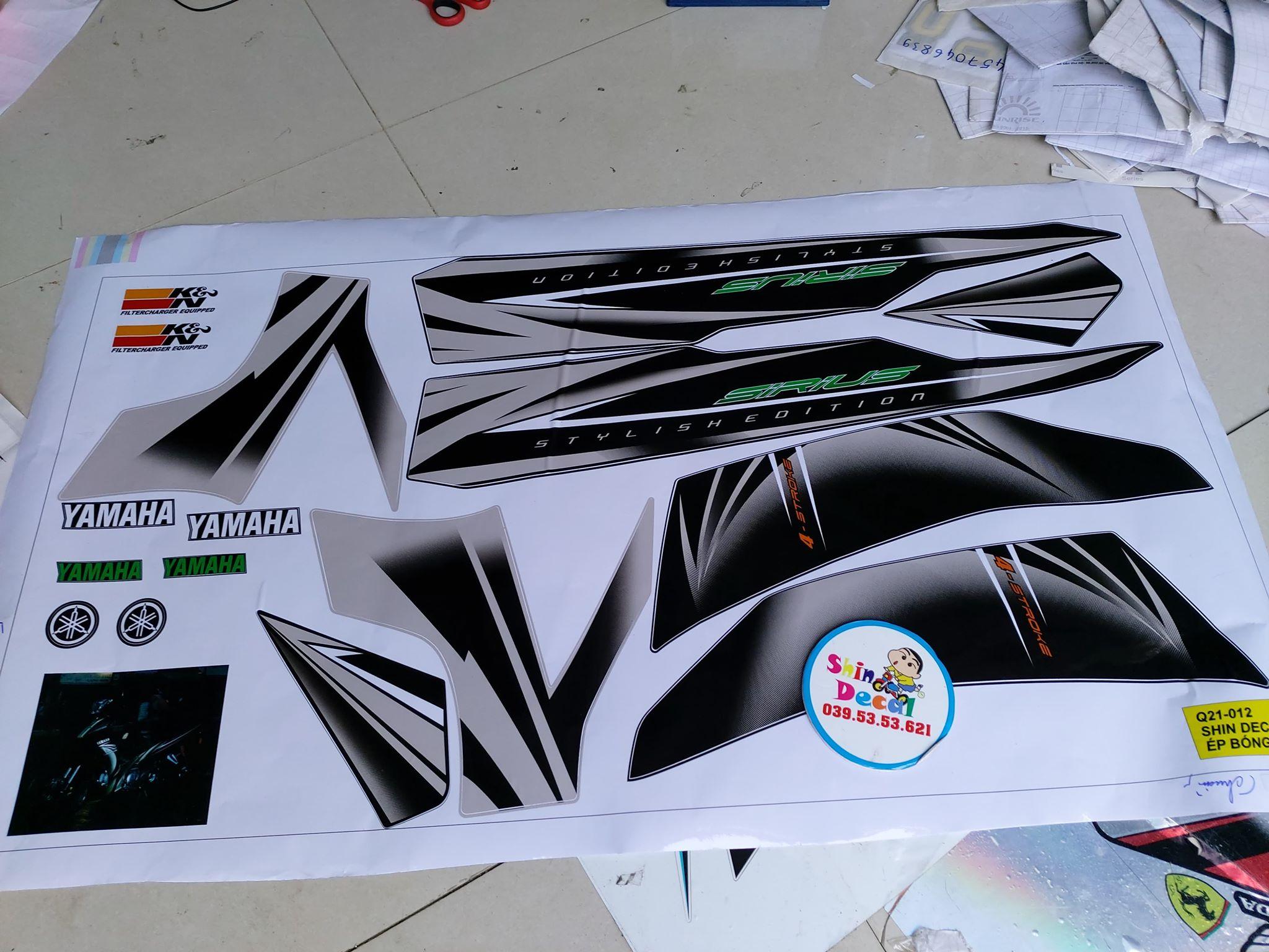 Tem xe sirius trắng đen