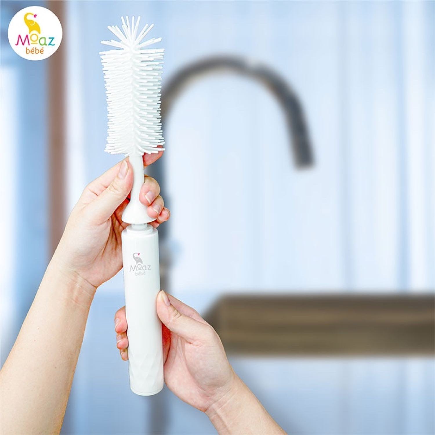 Bộ cọ rửa bình sữa điện Moaz BéBé MB-047