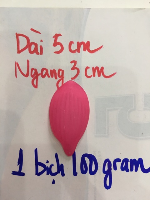 Cánh hoa pha lê