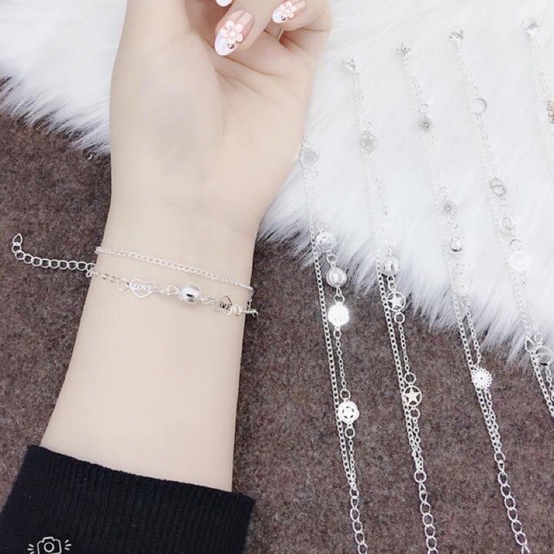 Lắc tay lắc chân mỹ ký.