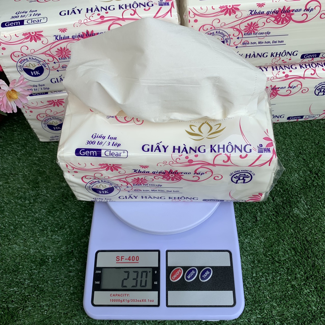 COMBO 10 BỊCH GIẤY RÚT LỤA 3 LỚP 300 TỜ