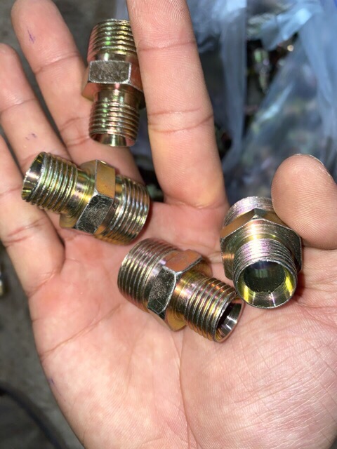 Sản phẩm gia đình làm: Cút nối ren 16/22