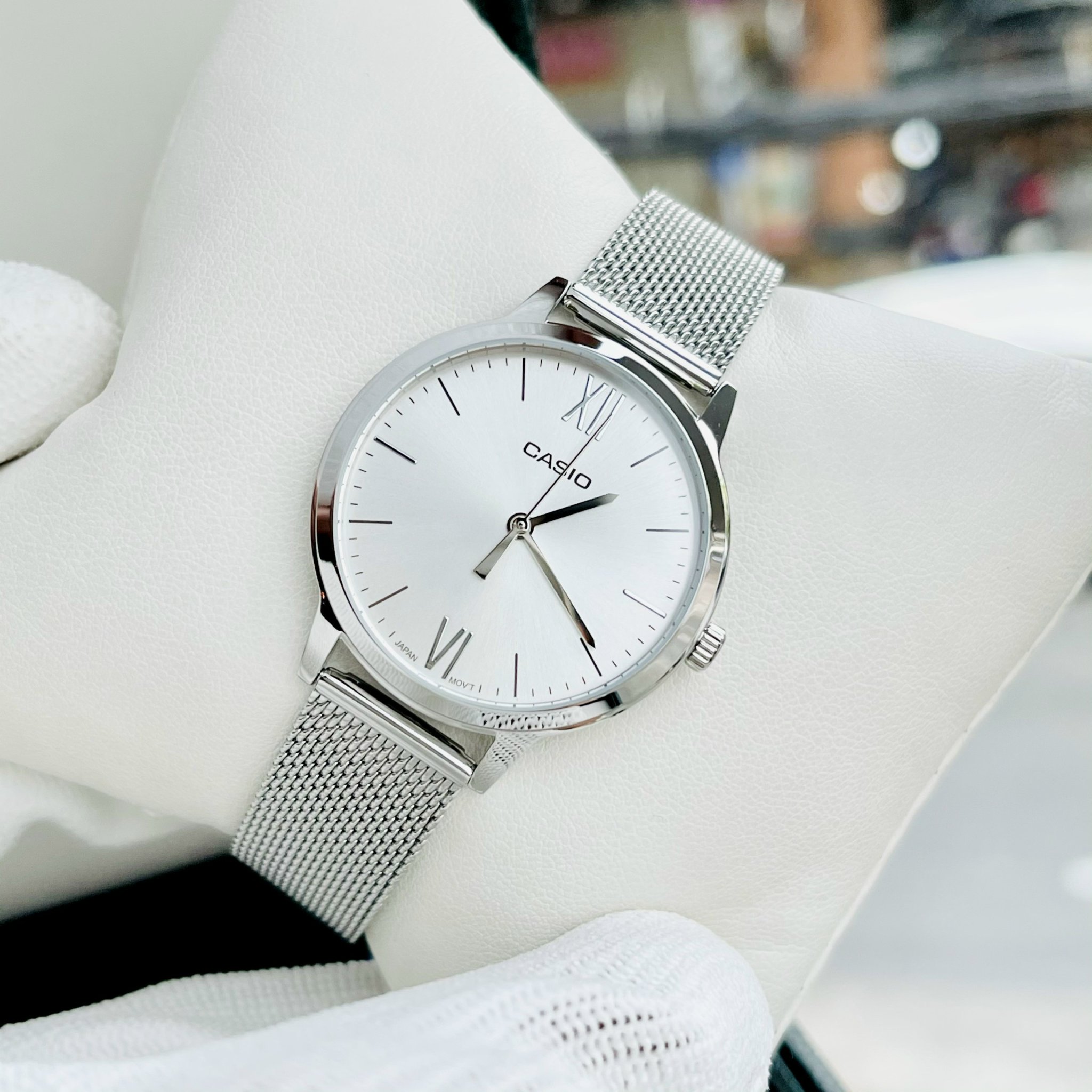 Đồng Hồ Casio Nữ LTP-E157M-7ADF Dây Kim Loại Chống Nước