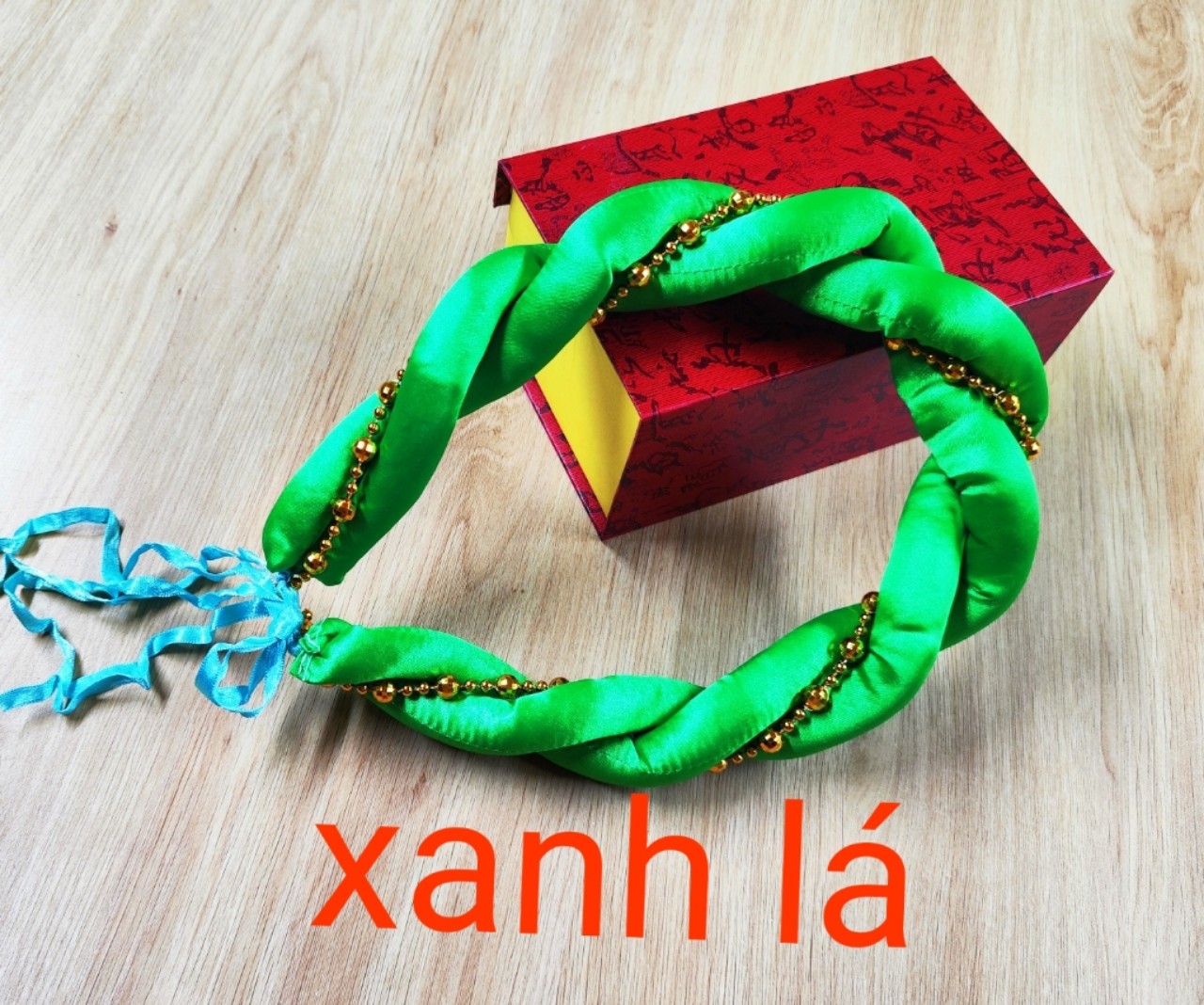Mấn Đội Đầu Người Lớn