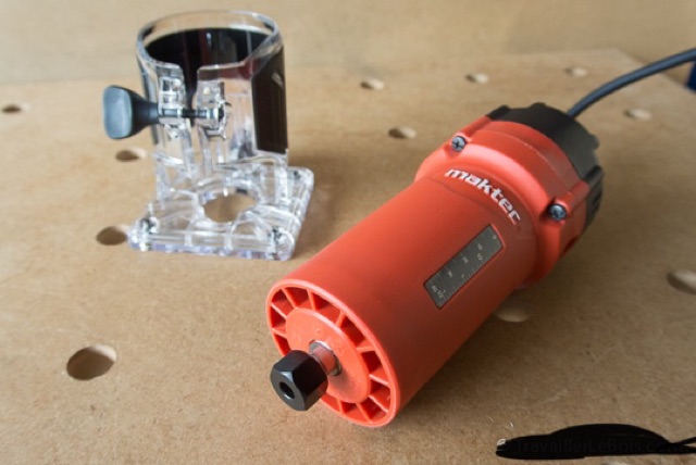 Mũi phay thẳng Makita 7332389 cốt 6mm