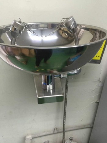 chậu rửa mắt khẩn cấp inox 304 cao cấp