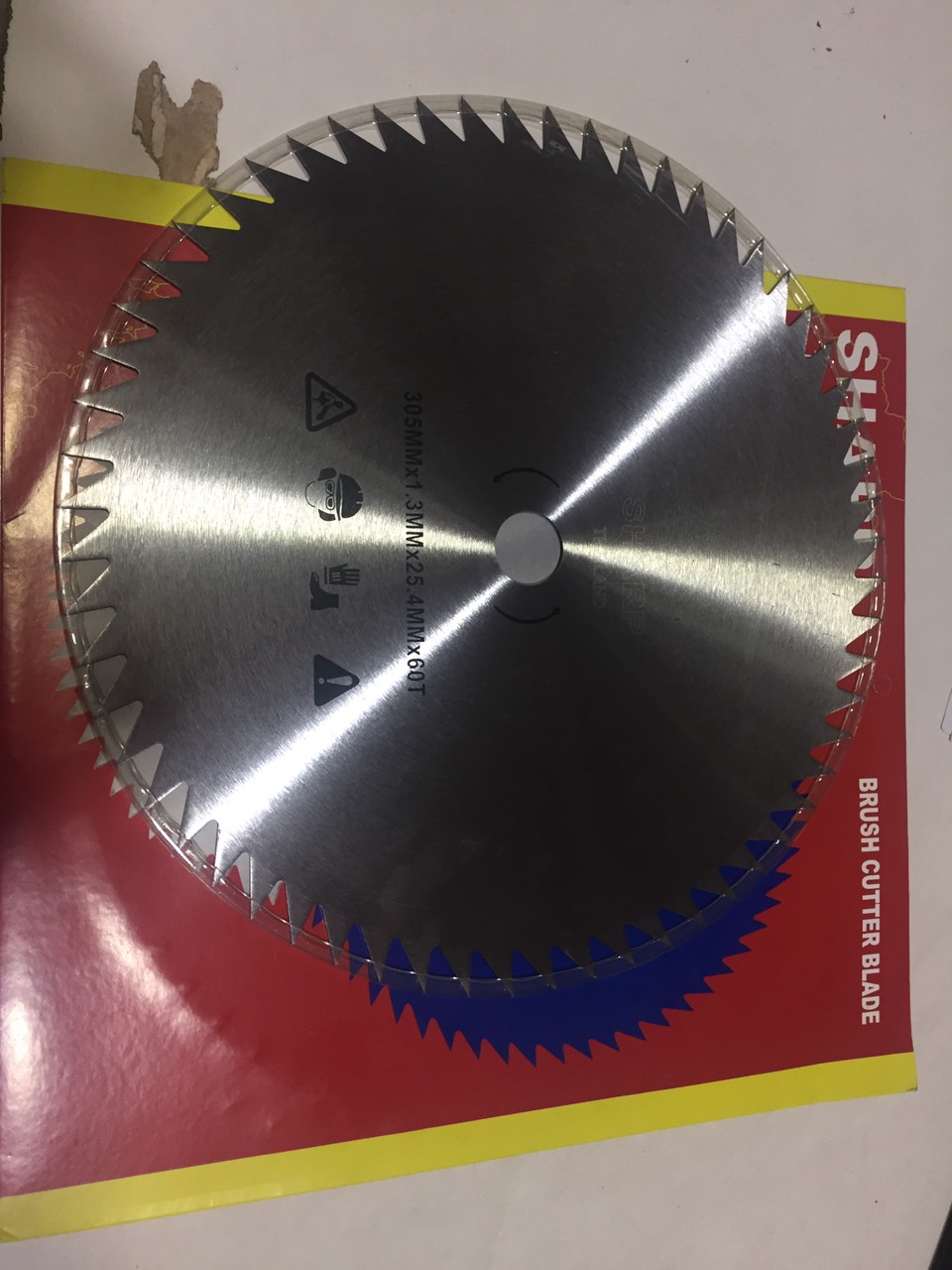 Lưỡi phát cỏ tròn Sharp Ø 305mm, 60 răng xuất xứ Thái Lan
