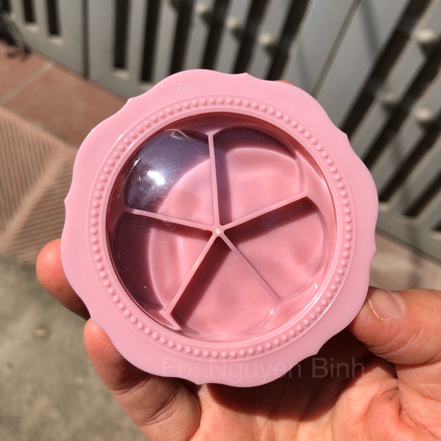 Khay Đựng Son 5 Ngăn Có Gương (Kèm Cọ Mini)