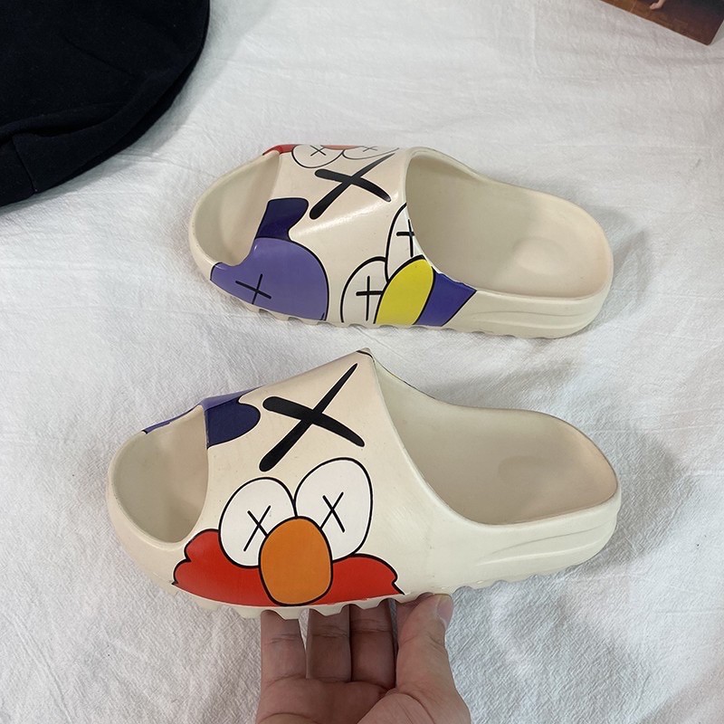 [HCM]Dép Nữ YZ Slide kaws siêu hót