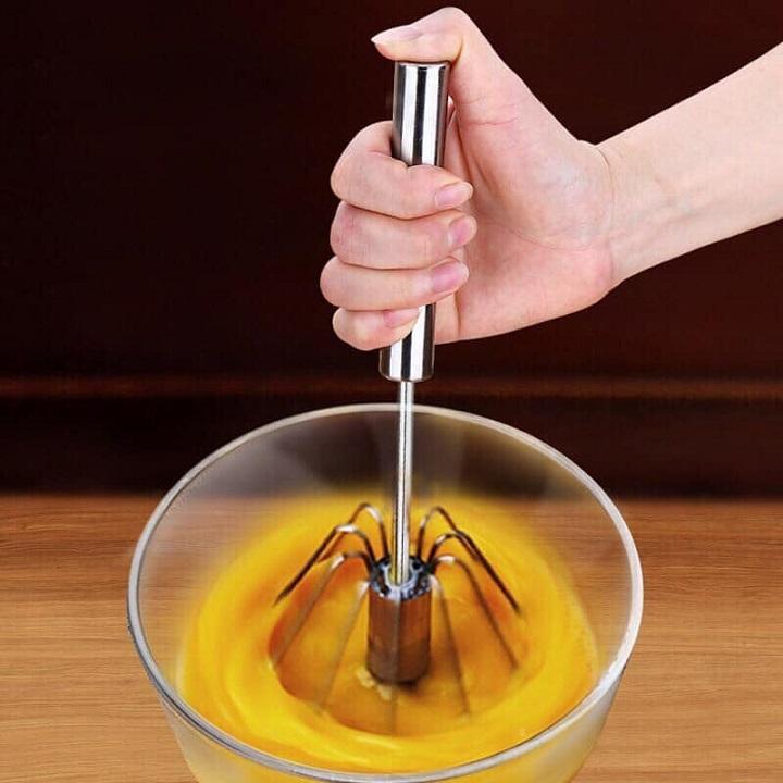 Đánh trứng bằng tay công nghệ mới