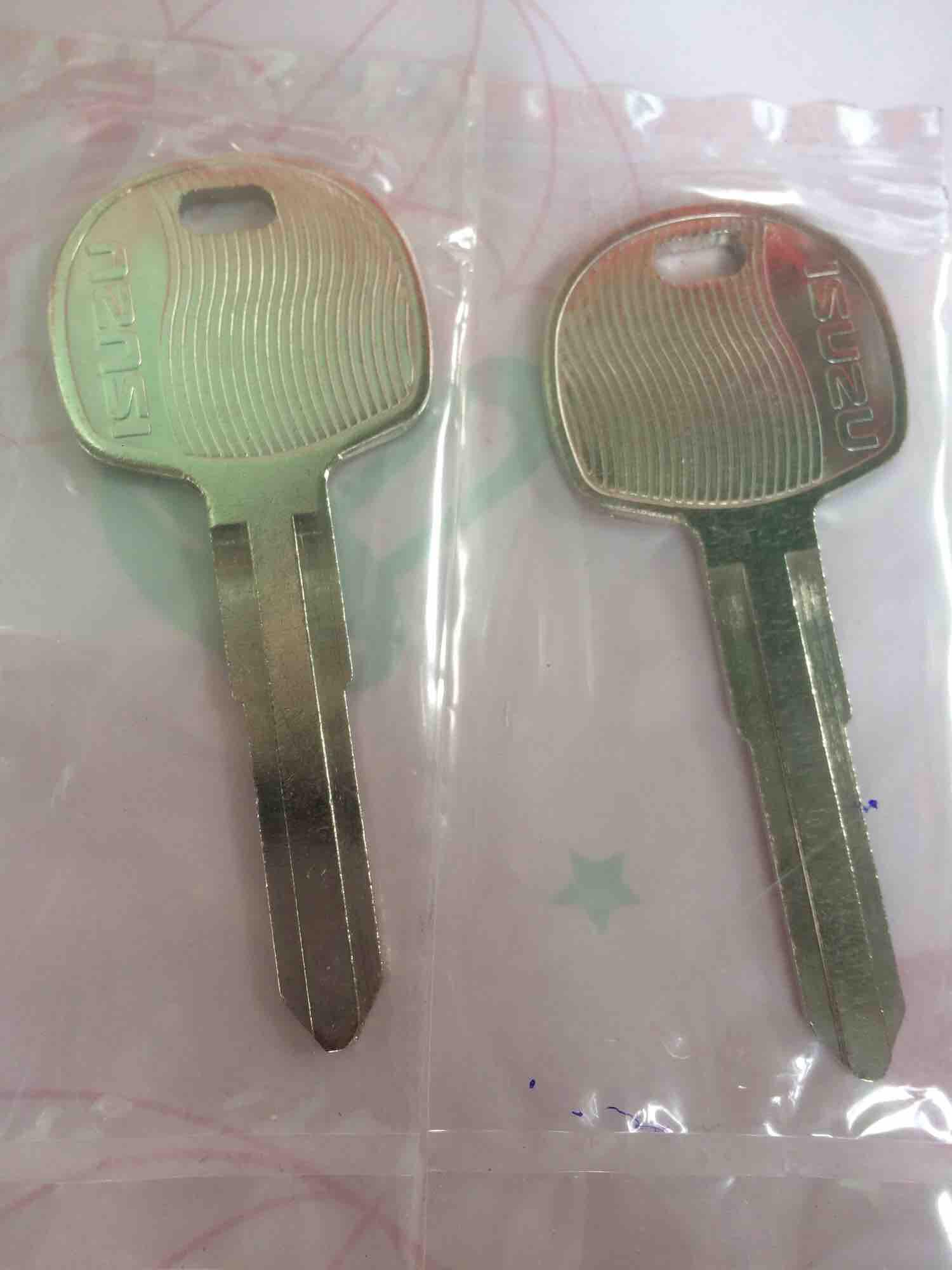 Phôi chìa khoá xe tải ISUZU combo 2 phôi chìa khoá