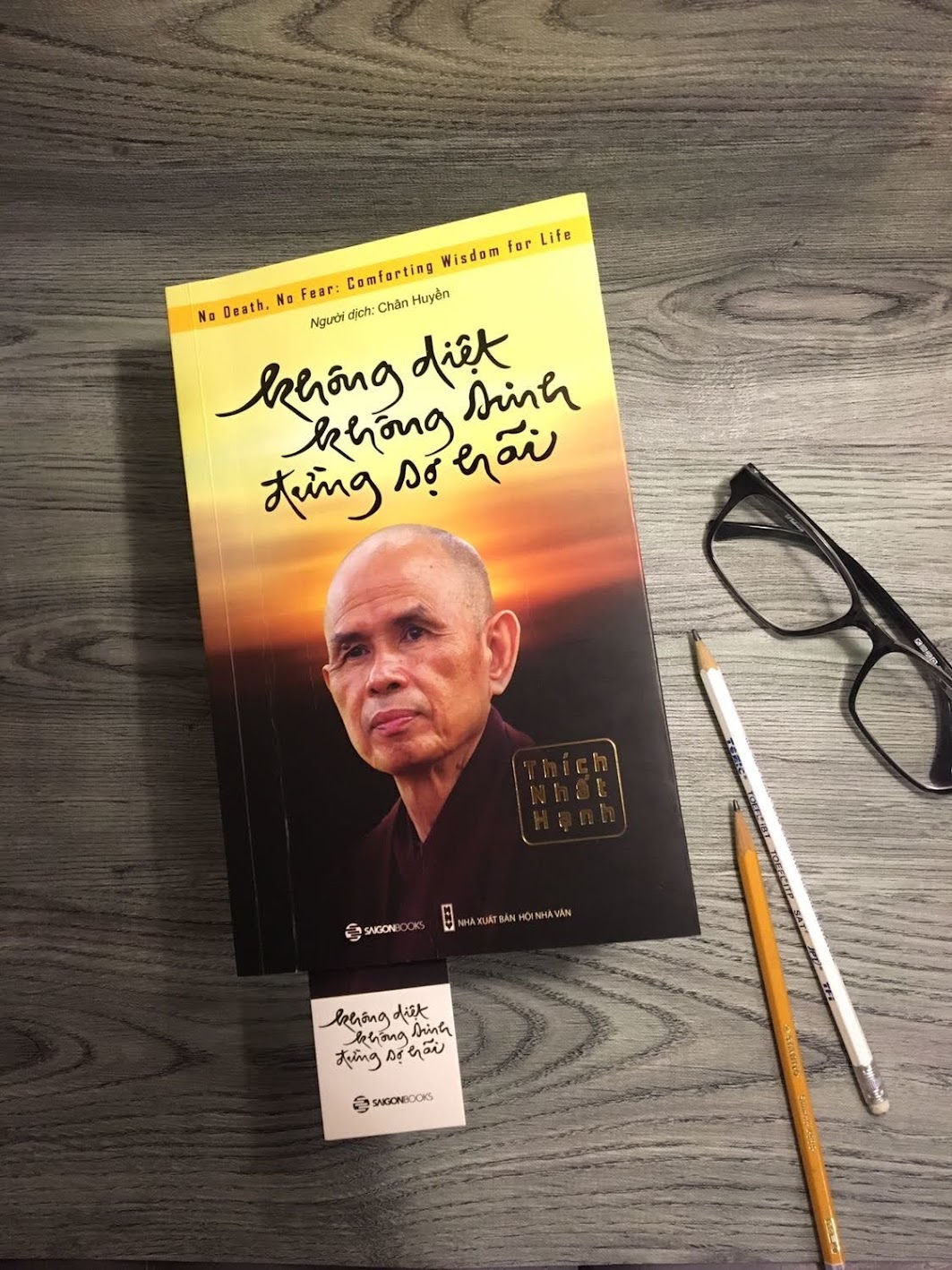 Sách - Không Diệt Không Sinh Đừng Sợ Hãi + Tặng Bookmark