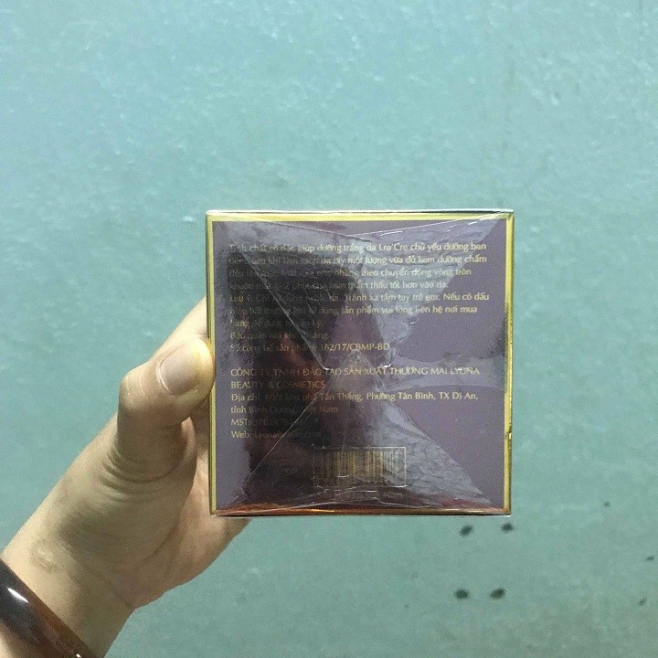 Kem Thượng Lưu Lrocre