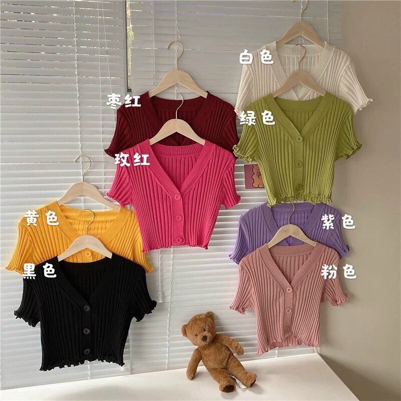 Áo Croptop Tay Lỡ Phối Nút Cài Cực Xinh