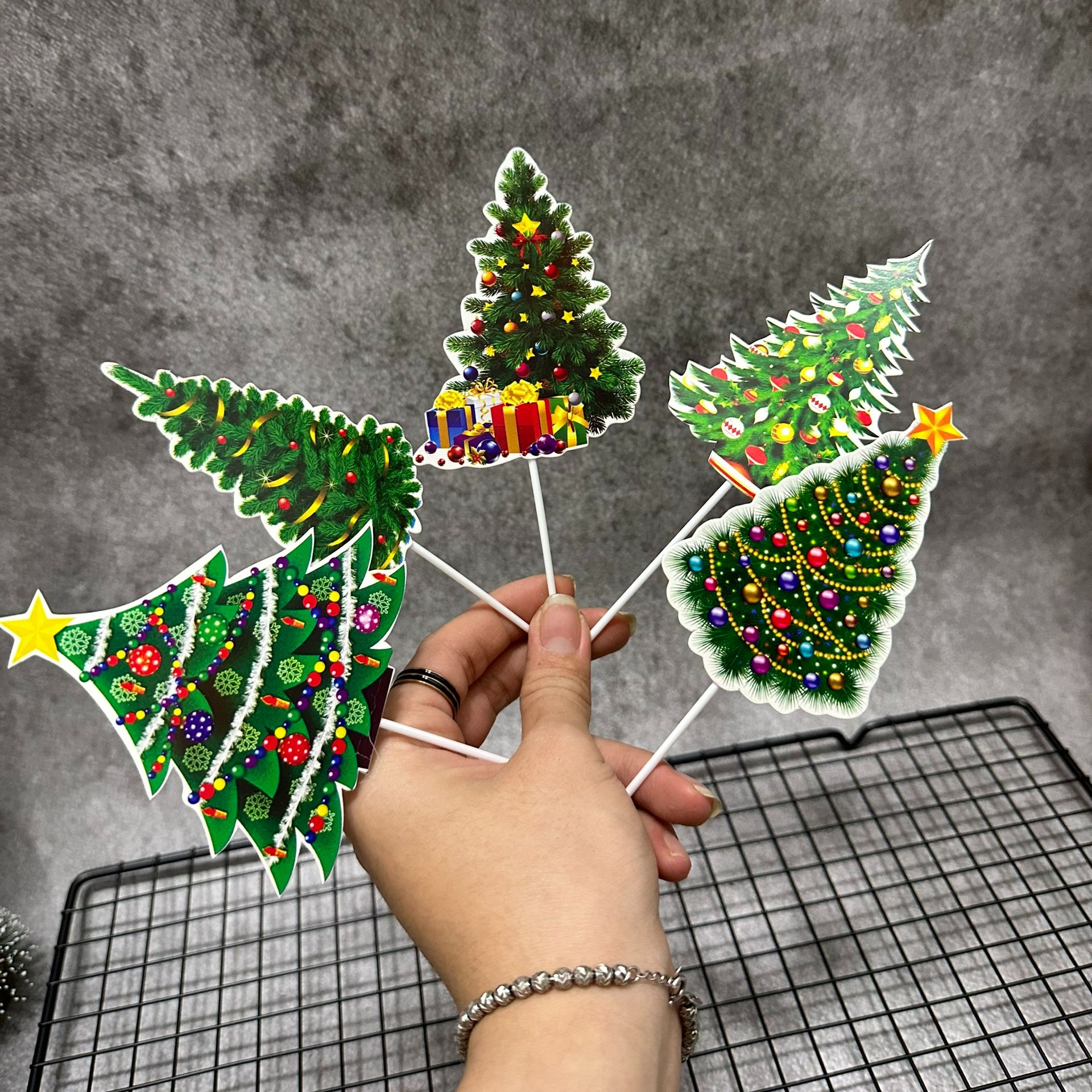 Que Cắm Giấy Trang Trí Bánh Bánh Kem