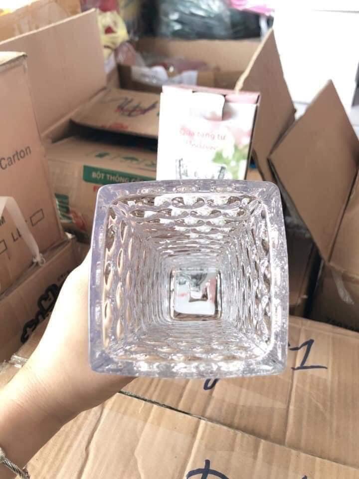 BÌNH HOA THỦY TINH HOA VĂN 15 CM VUÔNG