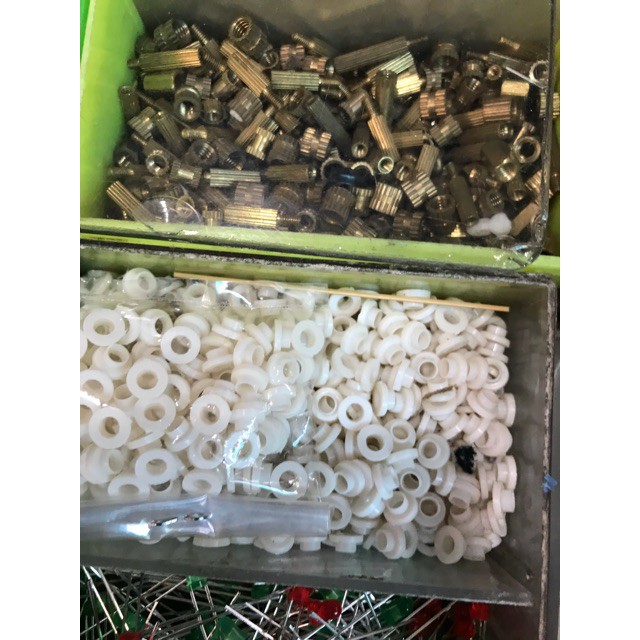 HOT-Nhựa bắt vít lót sò gói 100 chiếc