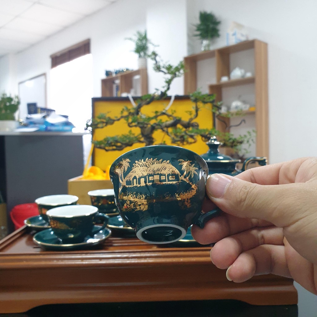 Jiuyumei-class bowl and tea set
