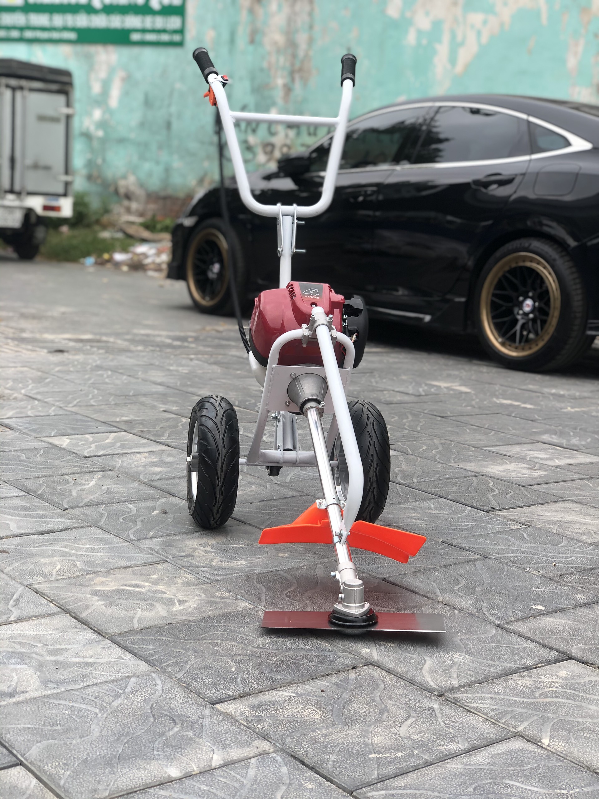 [Trả góp 0%] Máy cắt cỏ honda đẩy tay 4 thì chạy xăng