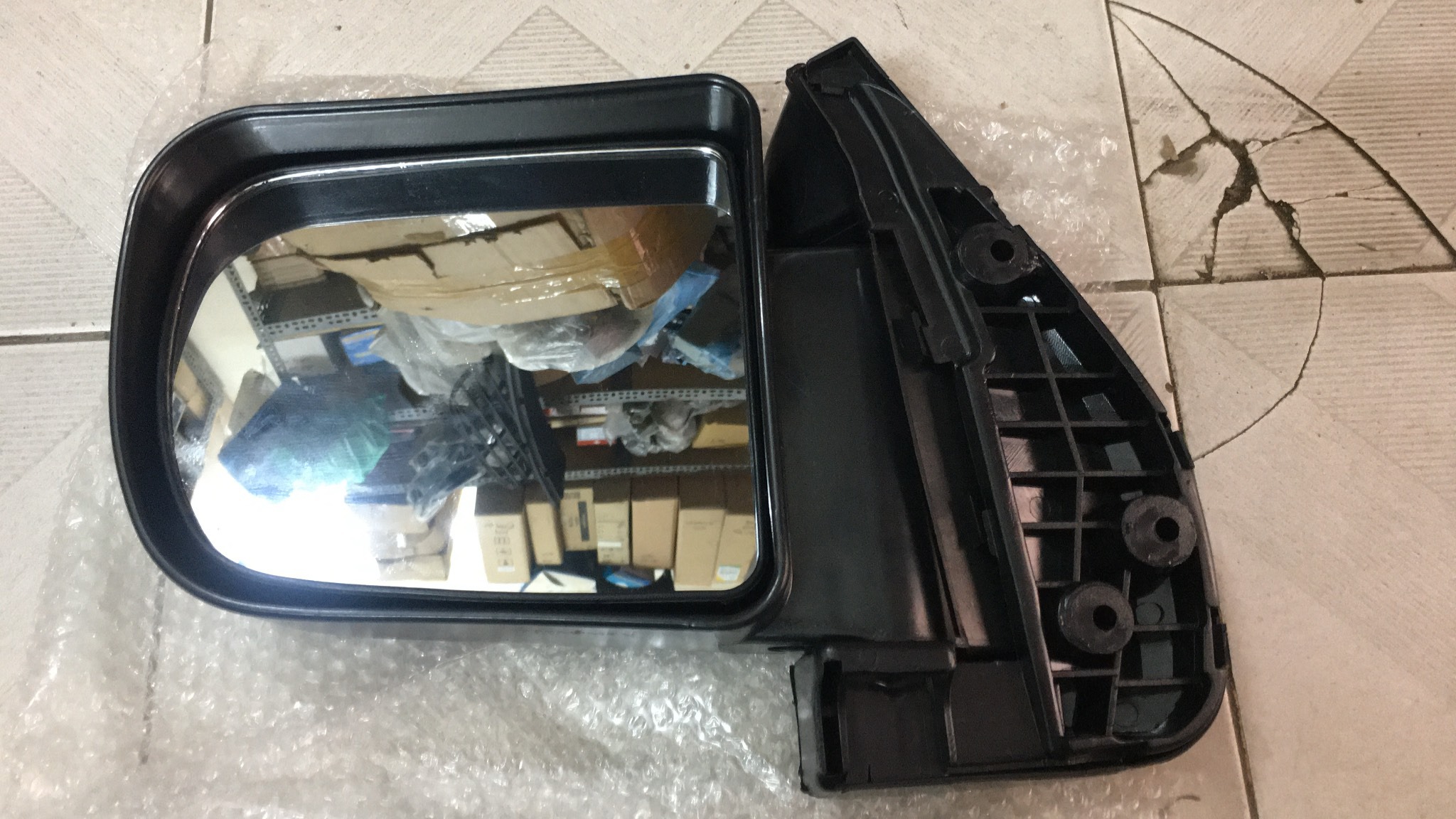 Gương chiếu hậu Dongben 870