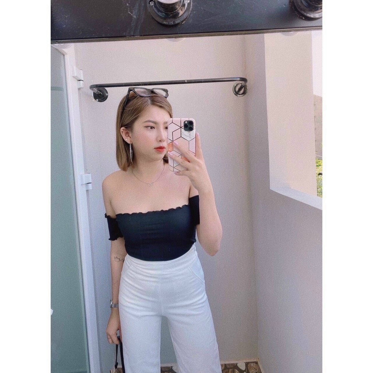 Áo croptop bệt vai tay đứt siêu xinh - chất liệu thun gân - thiết kế viền bèo cute