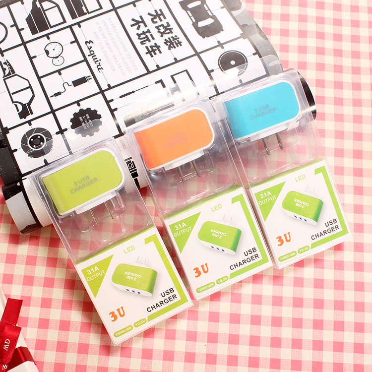 Cốc Sạc Đa Năng 3 Cổng Usb