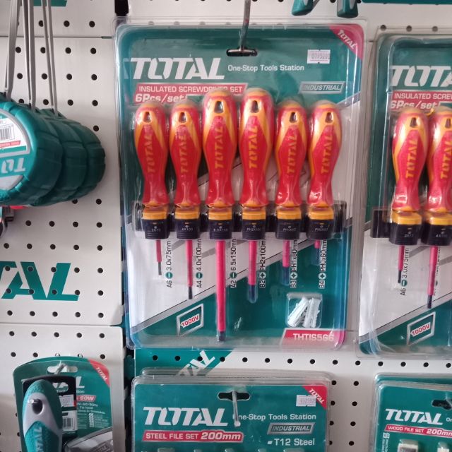 Bộ vít 6 chi tiết Total THTIS566 (Cách điện)