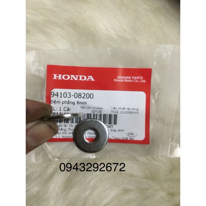 Lông đền cốp Dream 100 Honda
