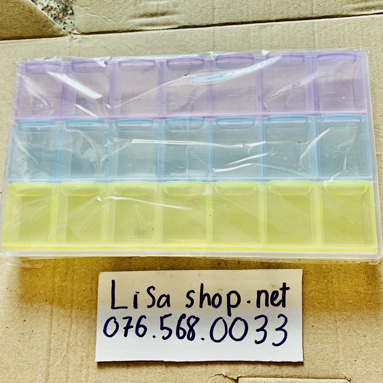 [HCM]Hộp đựng đá của tranh đính đá