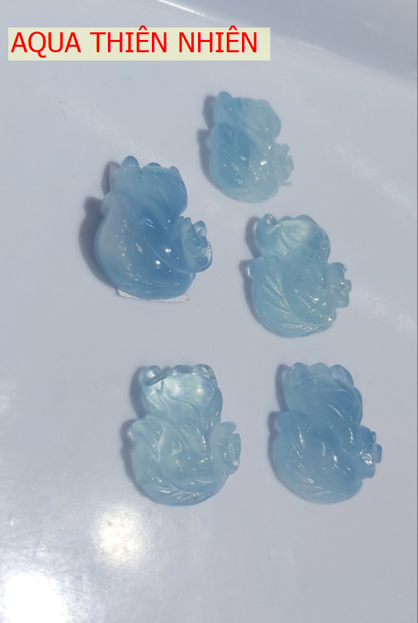 Mặt Hồ Ly Aqua phong thuỷ - hợp mệnh Thuỷ và mệnh Mộc ( 100% đá thiên nhiên ,hình thật ,có tư vấn bọc bạc hoặc vàng )